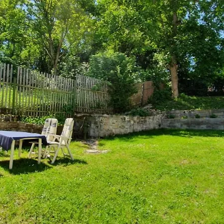Holiday House Levousy * Kresin (Litomerice)